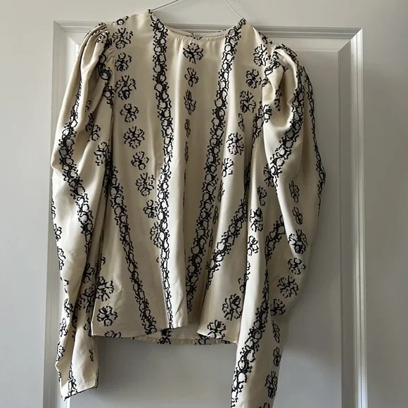 Layla fil coupé silk-blend blouse - Picture 3 of 9